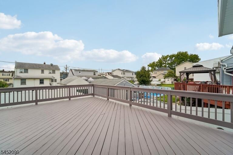 Property listing MLS 4045363 photo 43