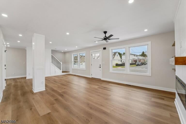 Property listing MLS 4045363 photo 9