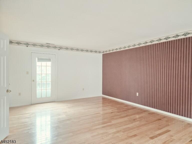 Property listing MLS 4045454 photo 14