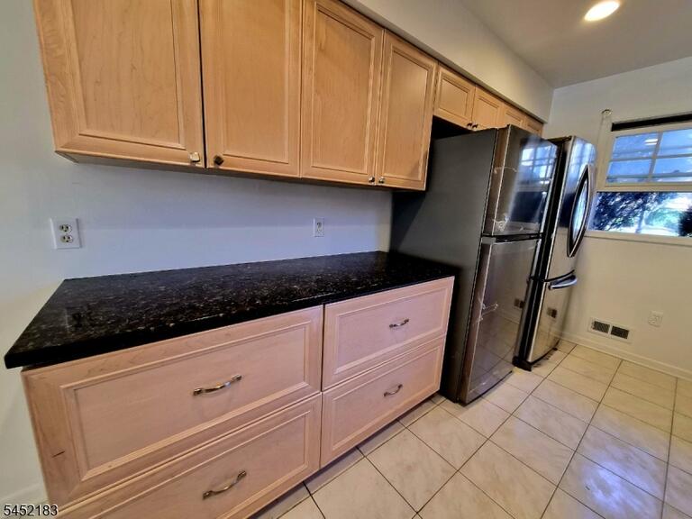 Property listing MLS 4045454 photo 6