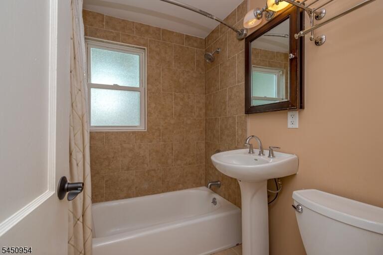 Property listing MLS 4045502 photo 12