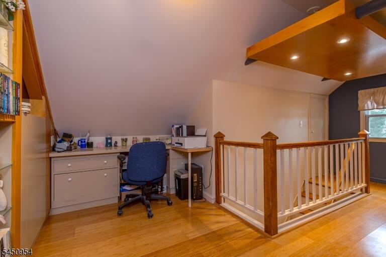 Property listing MLS 4045502 photo 16
