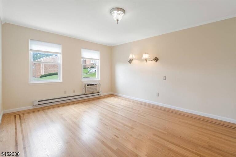 Property listing MLS 4045509 photo 14