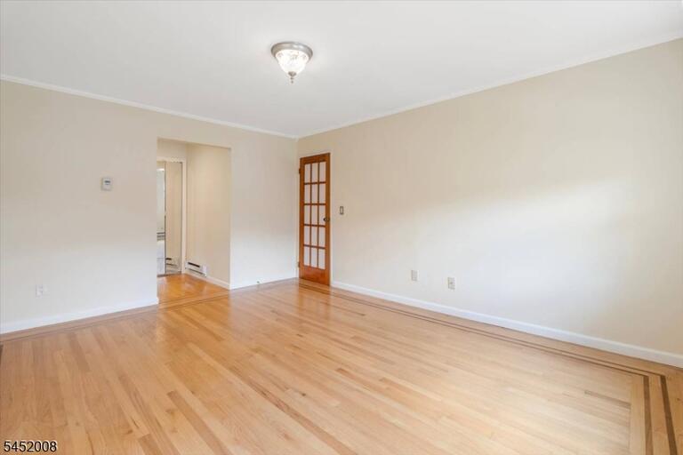 Property listing MLS 4045509 photo 16