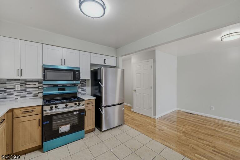 Property listing MLS 4045563 photo 15