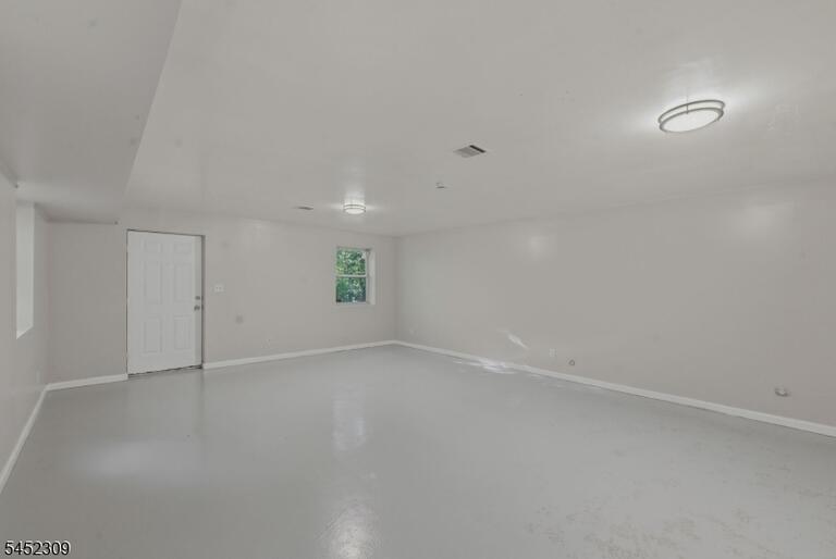 Property listing MLS 4045563 photo 40