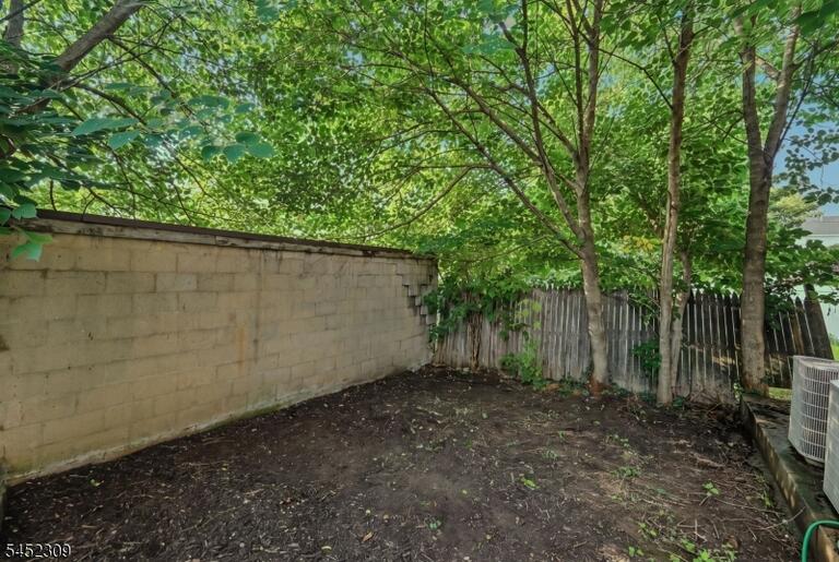 Property listing MLS 4045563 photo 45