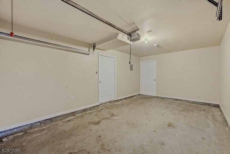 Property listing MLS 4045563 photo 6