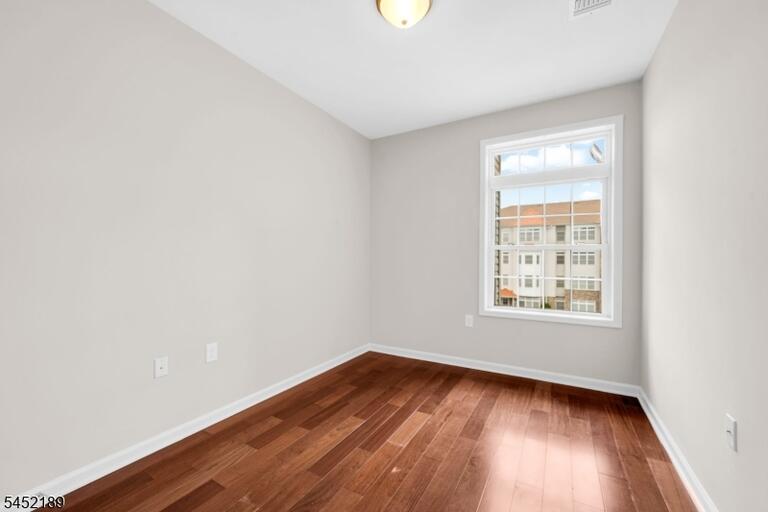Property listing MLS 4045611 photo 9