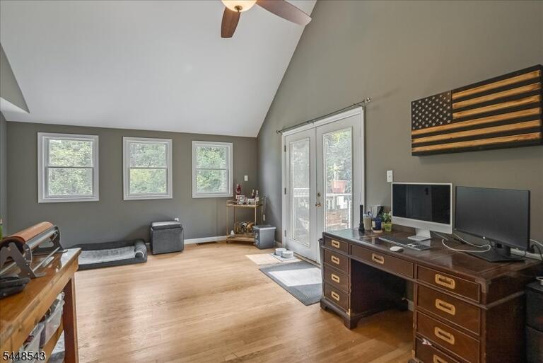 Property listing MLS 4045616 photo 17