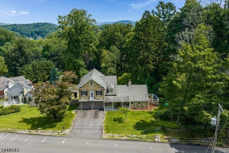 Property listing MLS 4045616 photo 26