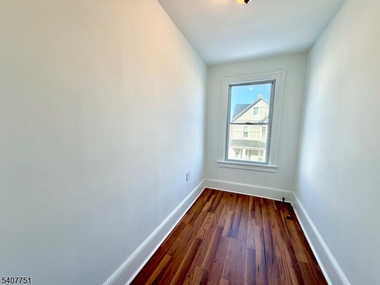 Property listing MLS 4045620 photo 22
