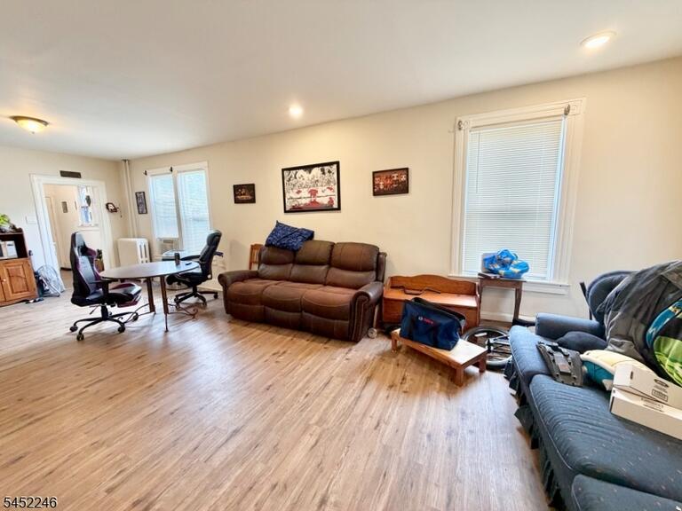 Property listing MLS 4045620 photo 29