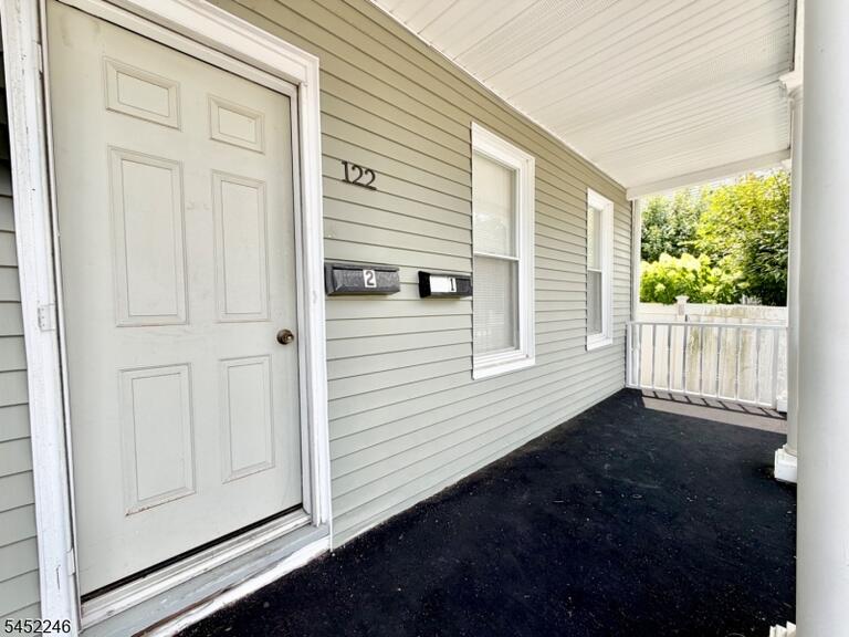 Property listing MLS 4045620 photo 3