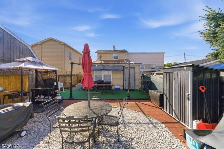 Property listing MLS 4045634 photo 17