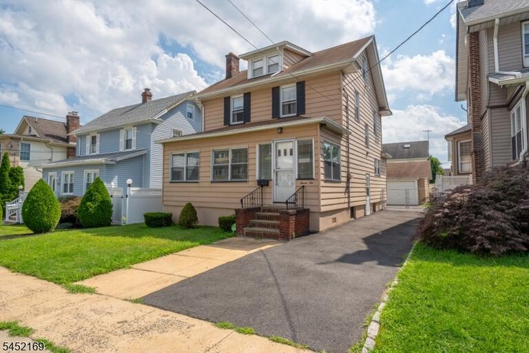 Property listing MLS 4045635 photo 1