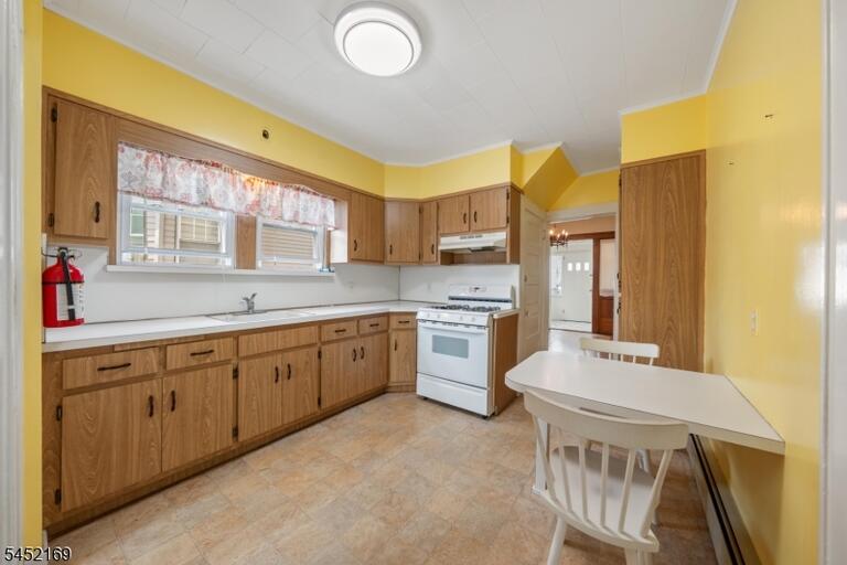 Property listing MLS 4045635 photo 7