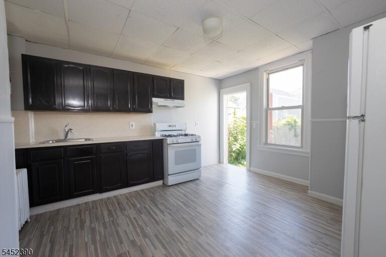 Property listing MLS 4045637 photo 2