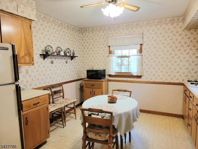 Property listing MLS 4045672 photo 8