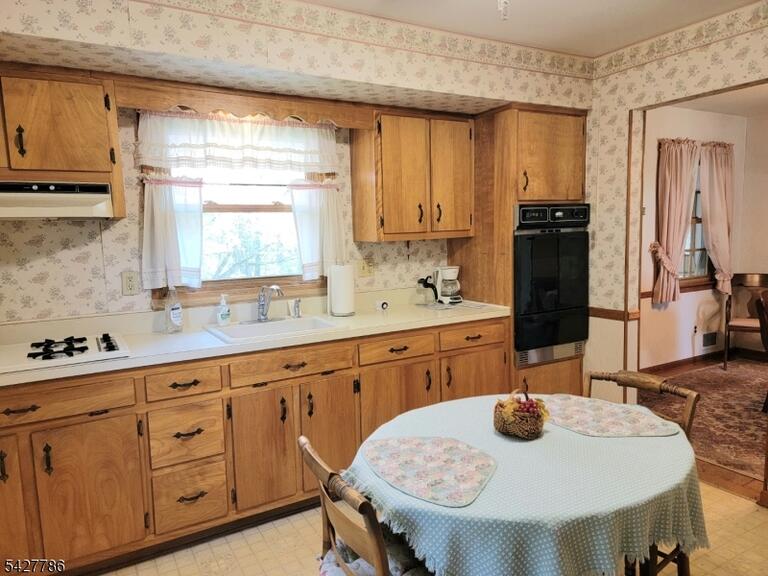 Property listing MLS 4045672 photo 9