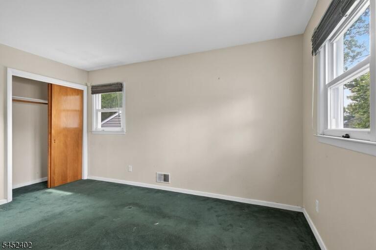 Property listing MLS 4045677 photo 28