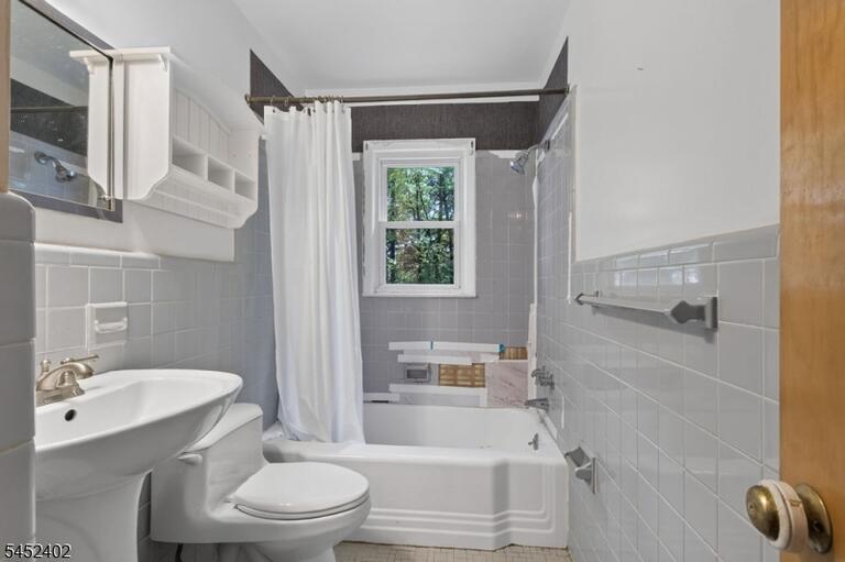 Property listing MLS 4045677 photo 31