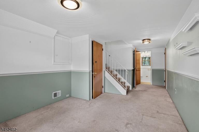 Property listing MLS 4045677 photo 35