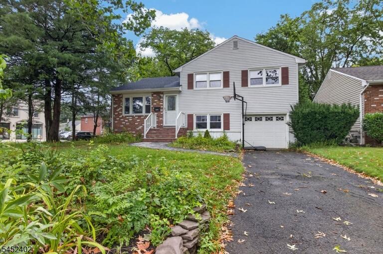 Property listing MLS 4045677 photo 8