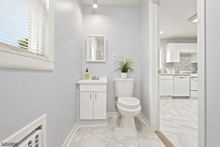 Property listing MLS 4045695 photo 11