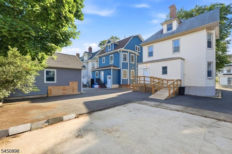 Property listing MLS 4045695 photo 35