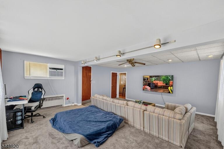 Property listing MLS 4045715 photo 11