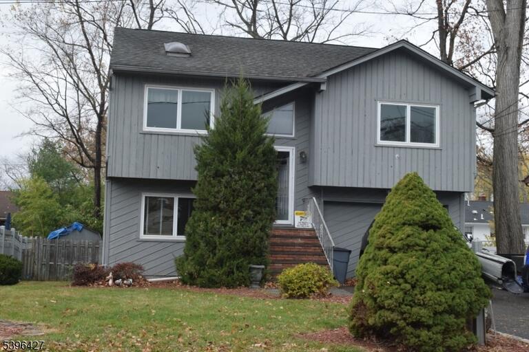 Property listing MLS 4045722 photo 1