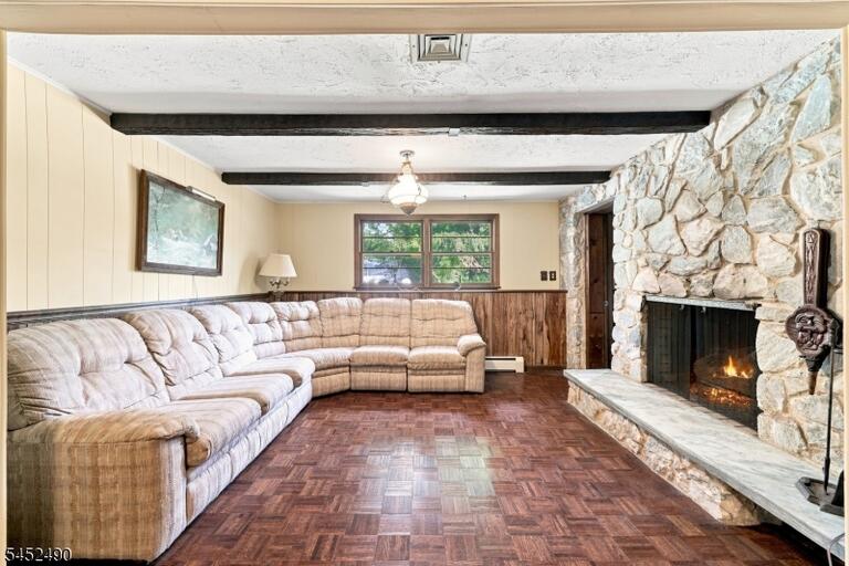 Property listing MLS 4045731 photo 36