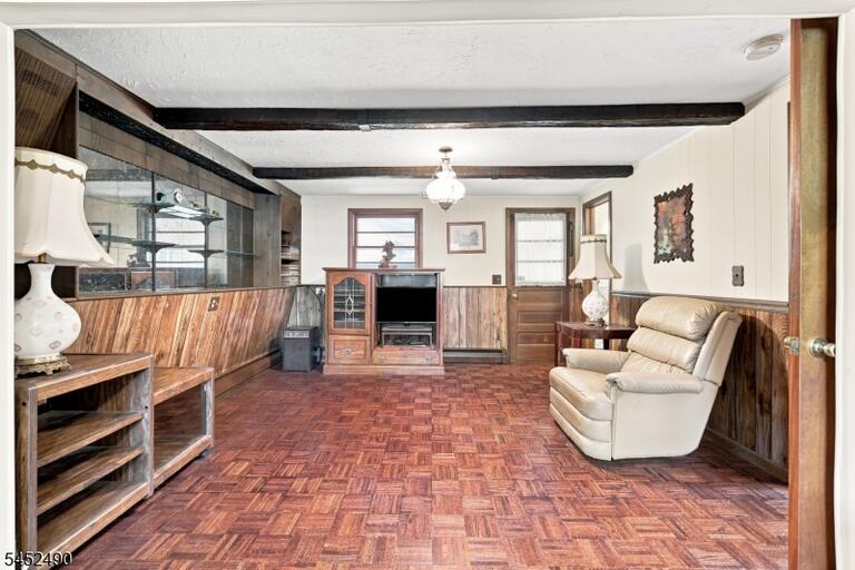 Property listing MLS 4045731 photo 37