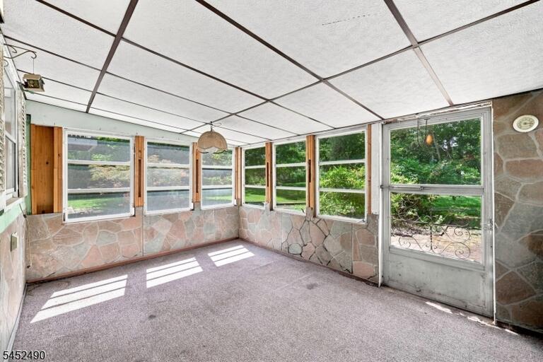 Property listing MLS 4045731 photo 40