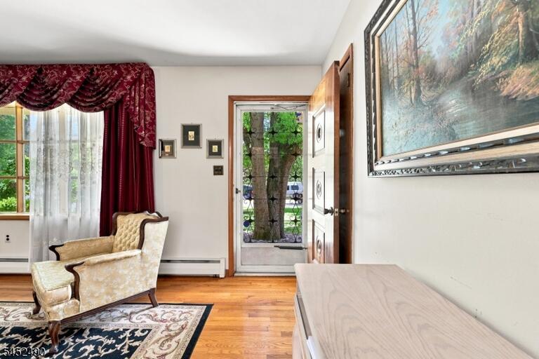 Property listing MLS 4045731 photo 6