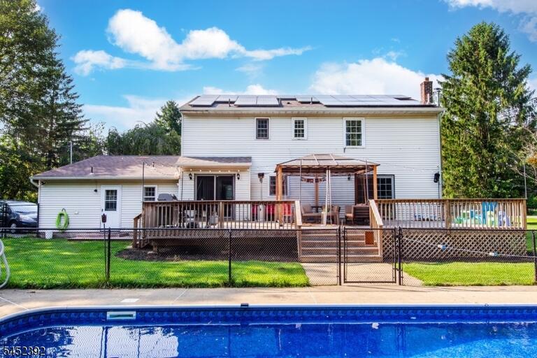 Property listing MLS 4045743 photo 18