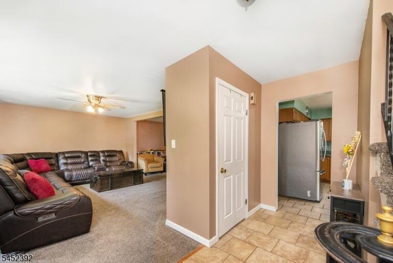 Property listing MLS 4045743 photo 21