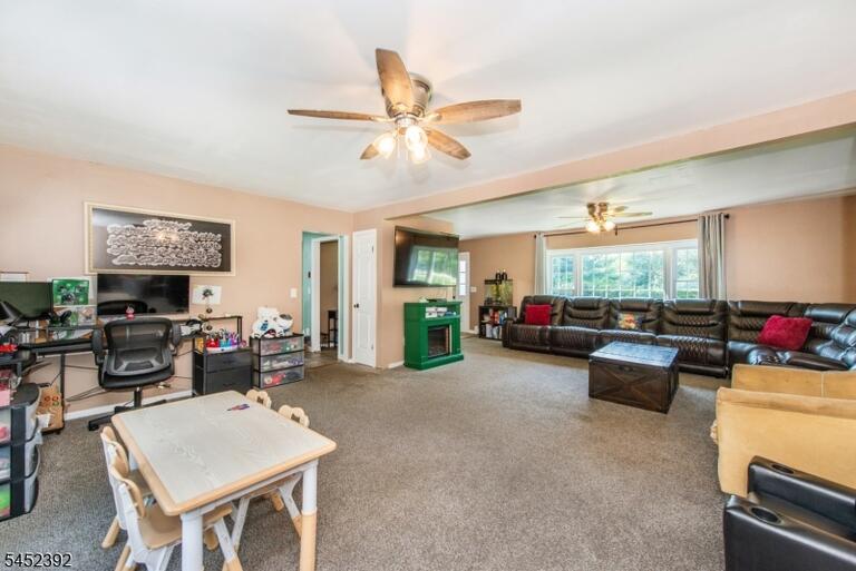Property listing MLS 4045743 photo 22
