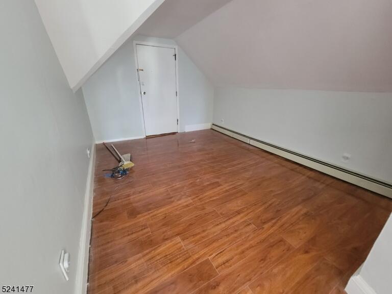 Property listing MLS 4045757 photo 3