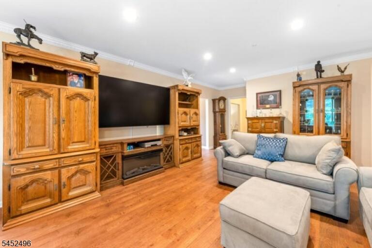 image-4045768-9.jpeg