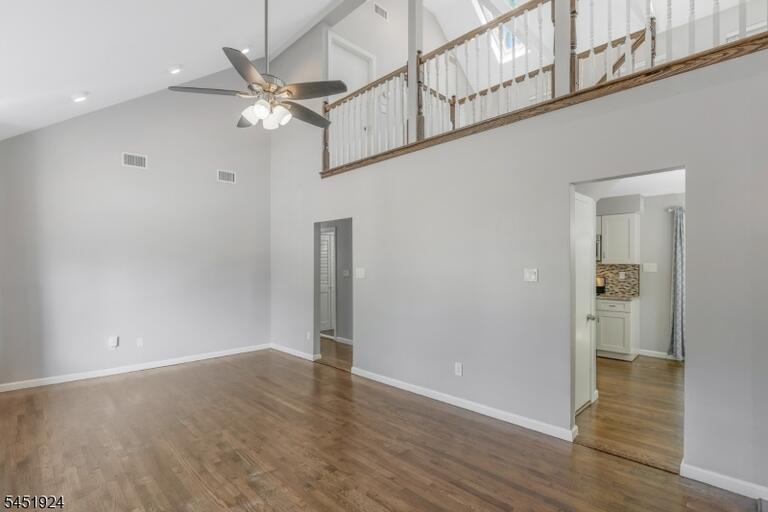 Property listing MLS 4045774 photo 4