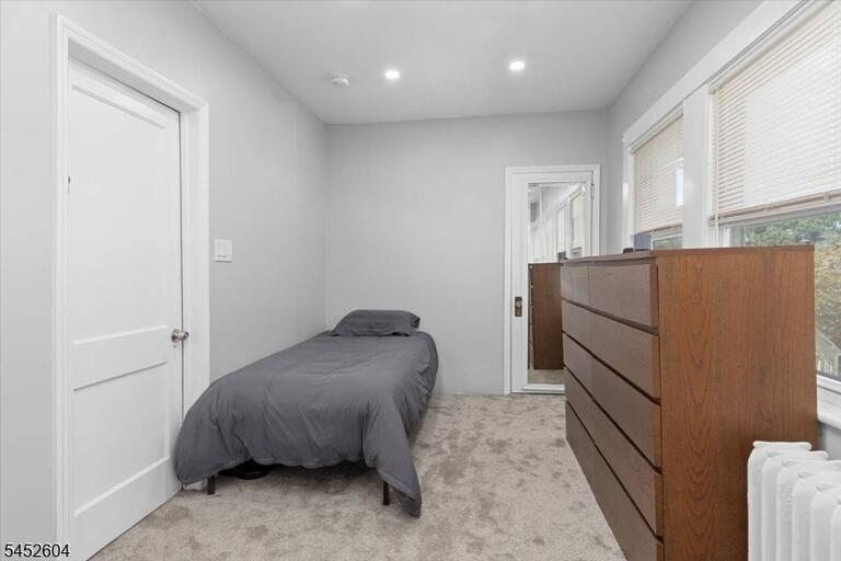 Property listing MLS 4045813 photo 10