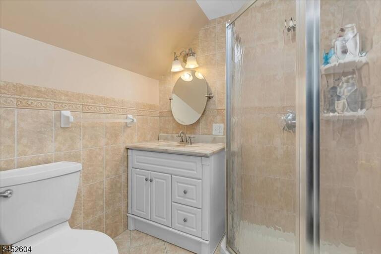 Property listing MLS 4045813 photo 11