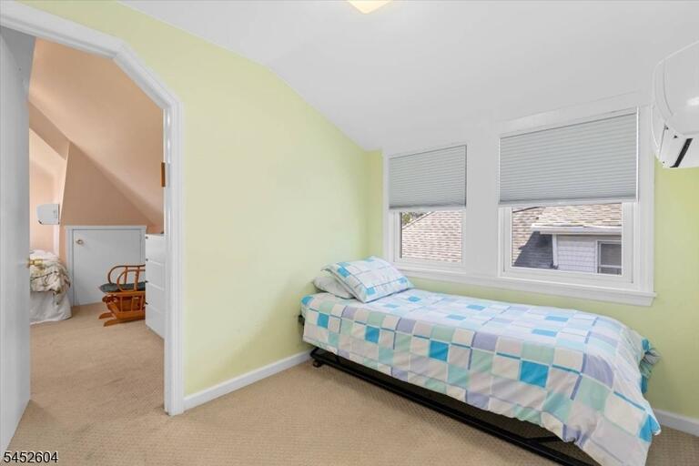 Property listing MLS 4045813 photo 12