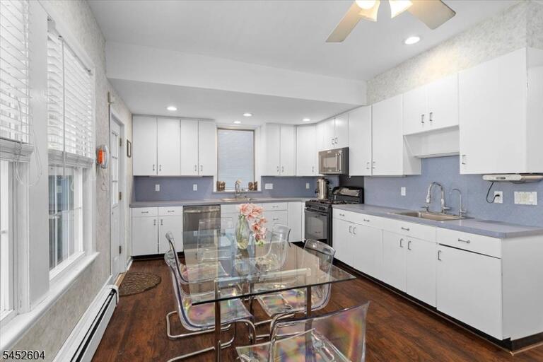 Property listing MLS 4045813 photo 5