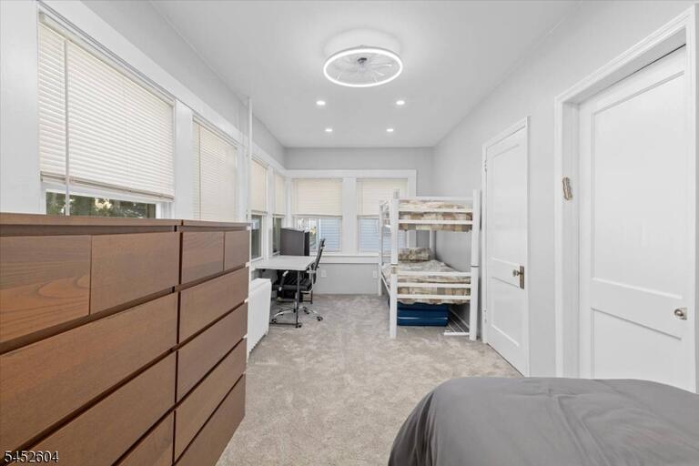 Property listing MLS 4045813 photo 9