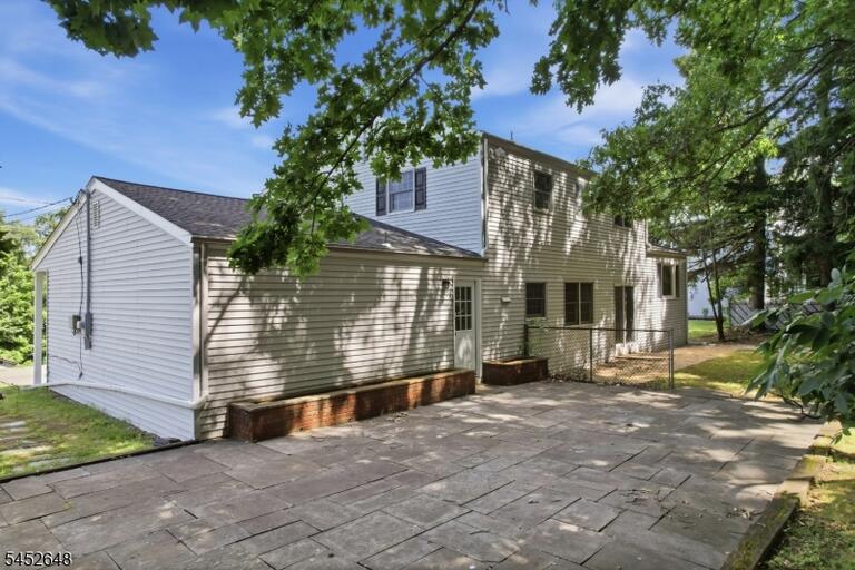 Property listing MLS 4045848 photo 39