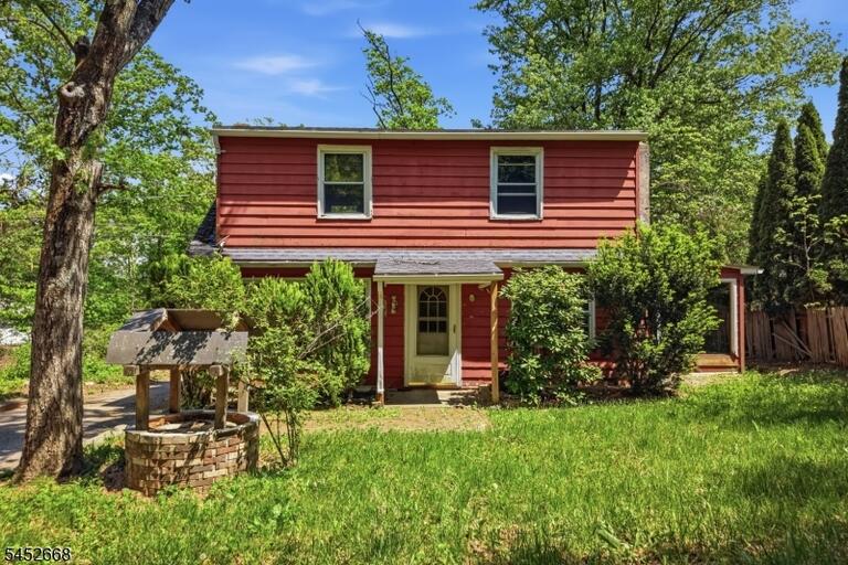 Property listing MLS 4045851 photo 1
