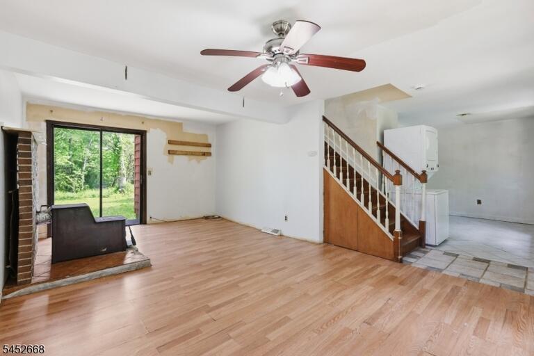 Property listing MLS 4045851 photo 5